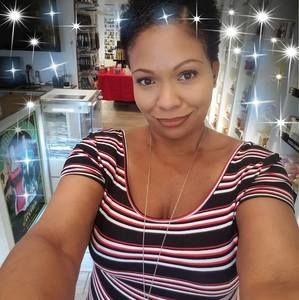 Meet your Posher, Kanika